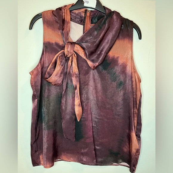 DKNY Women’s Tie-Neck Sleeveless Blouse, NWT, M - Picture 3 of 7